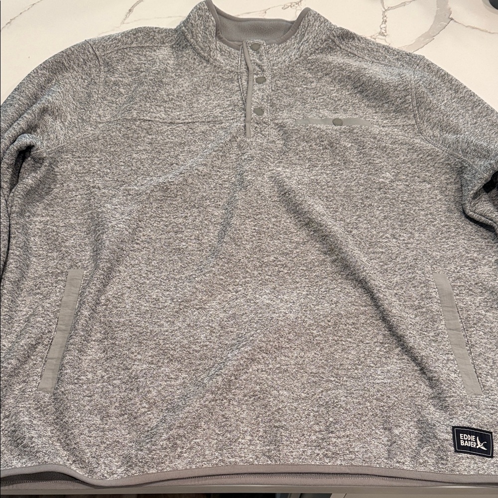 Eddie Bauer Men's Heather Gray Quarter-Zip Pullover